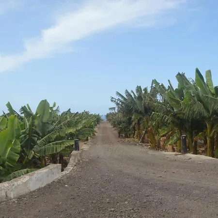 Semesterbostad La Hacienda, Free Wifibbq Garachico (Tenerife)